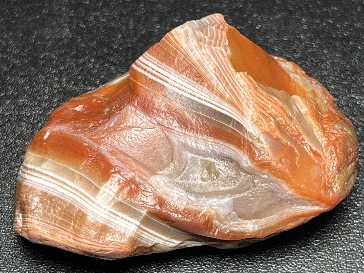 1.8 oz Stunning Edgy Candy Bander Lake Superior Agate. Mn State Gemstone.