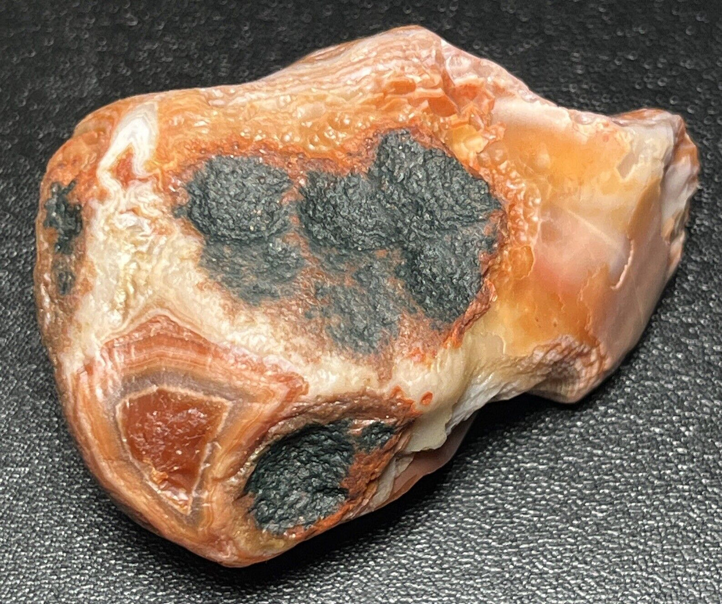 1.8 oz Stunning Edgy Candy Bander Lake Superior Agate. Mn State Gemstone.