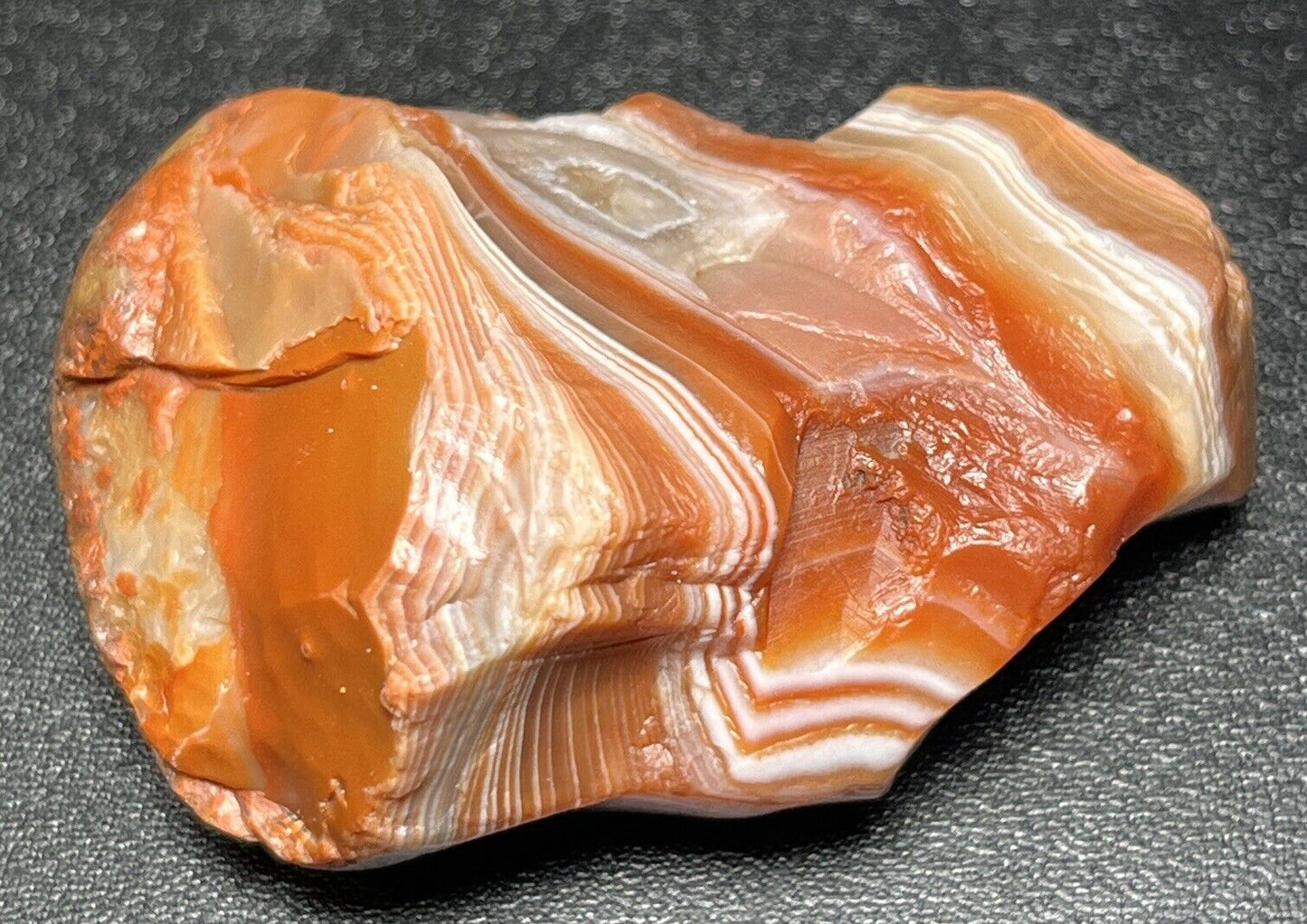 1.8 oz Stunning Edgy Candy Bander Lake Superior Agate. Mn State Gemstone.