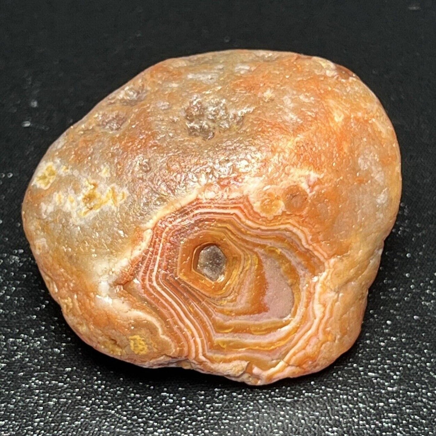 1 oz Classic Red & White LSA.