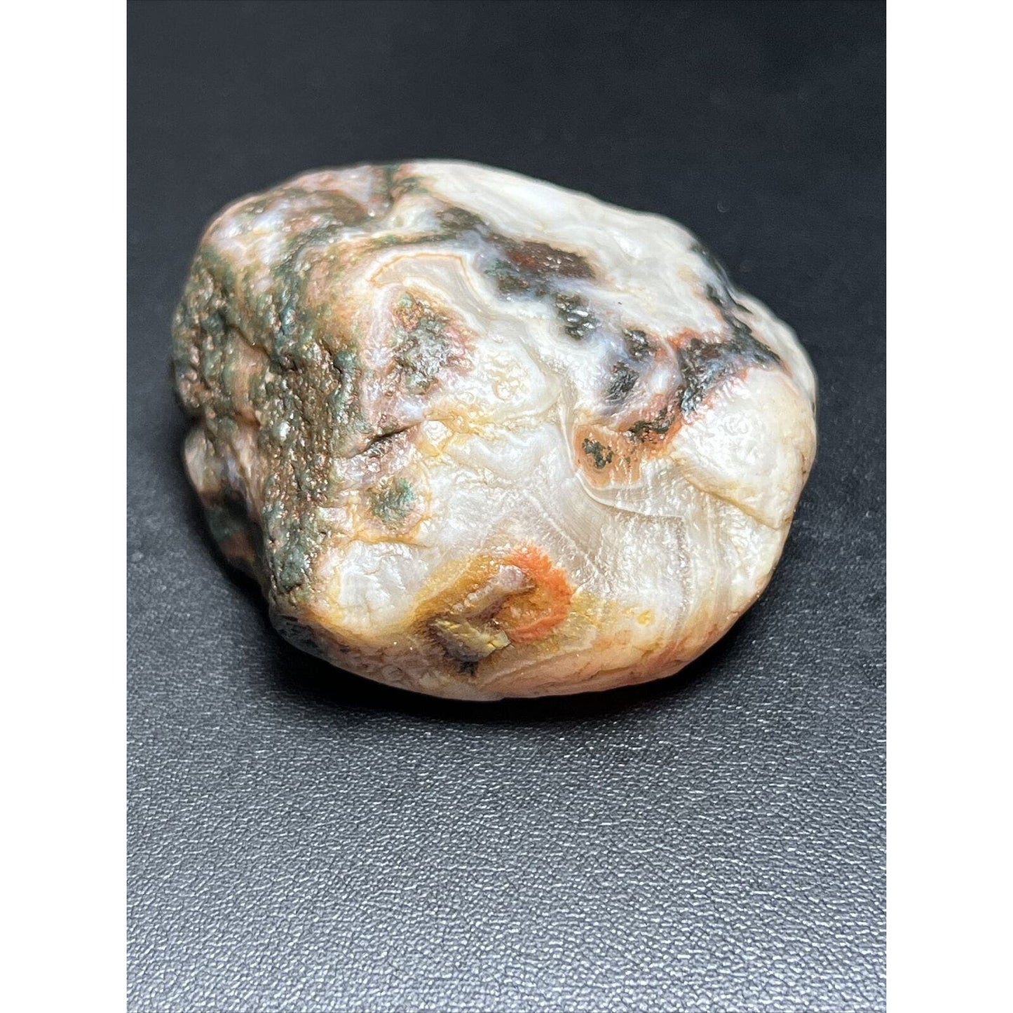 2.5 oz Lake Superior Agate.