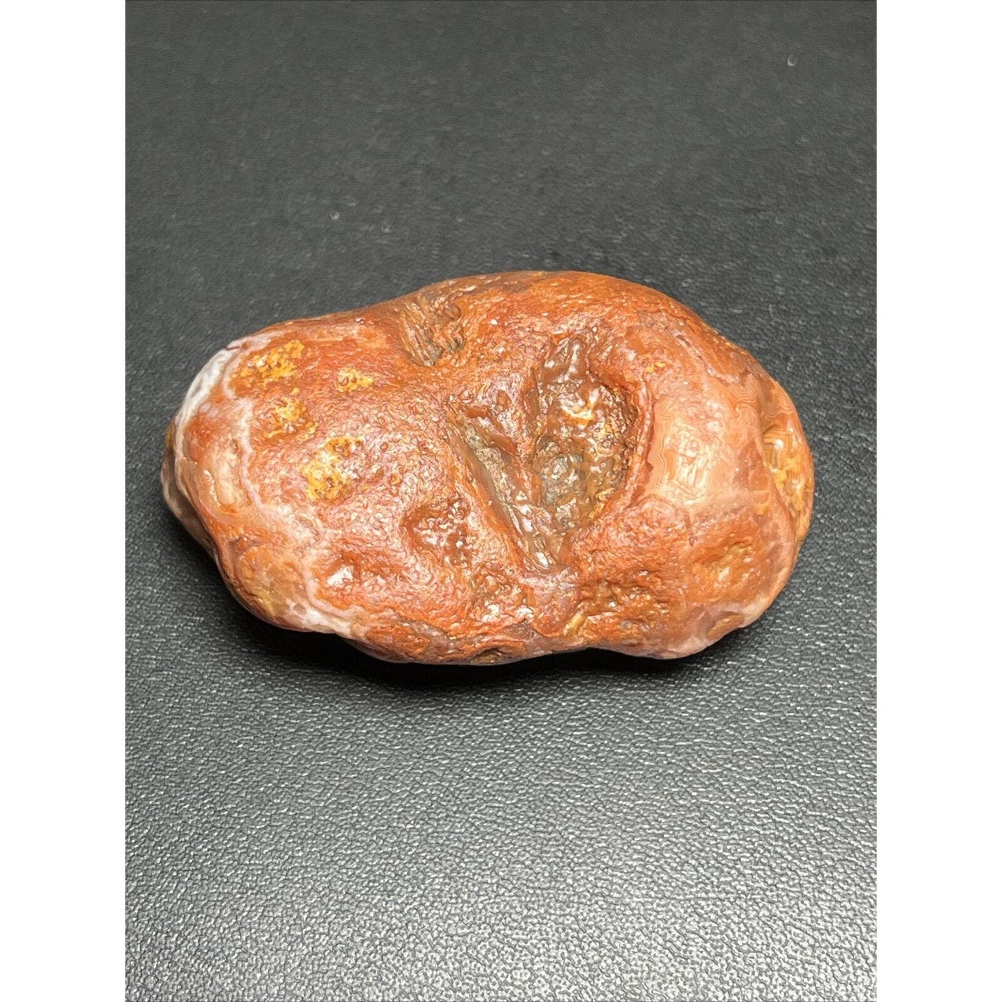1.6 oz Lake Superior Agate.